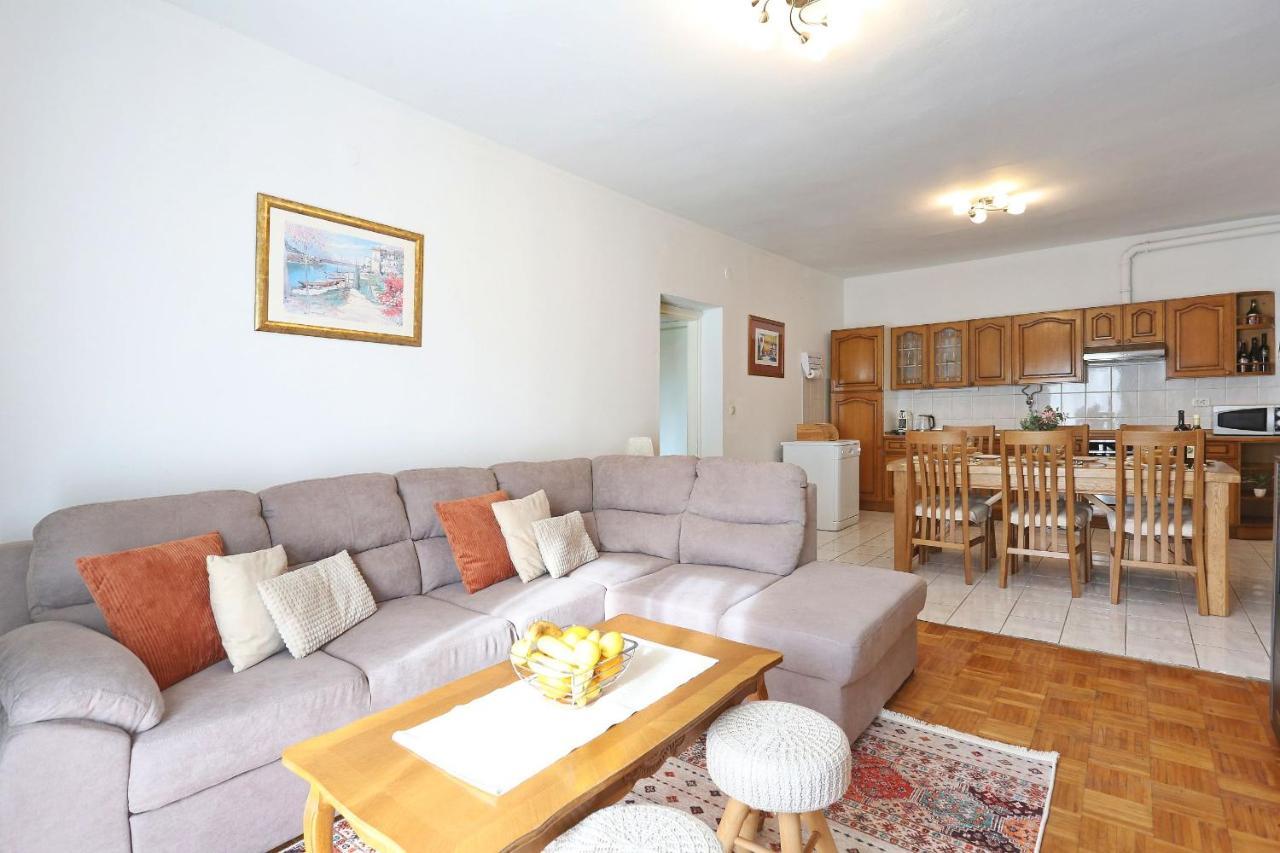 פוסדריה Seaview Apartment Aida מראה חיצוני תמונה