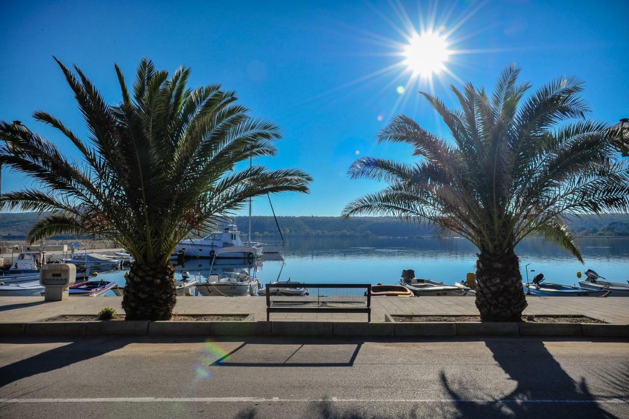 פוסדריה Seaview Apartment Aida מראה חיצוני תמונה